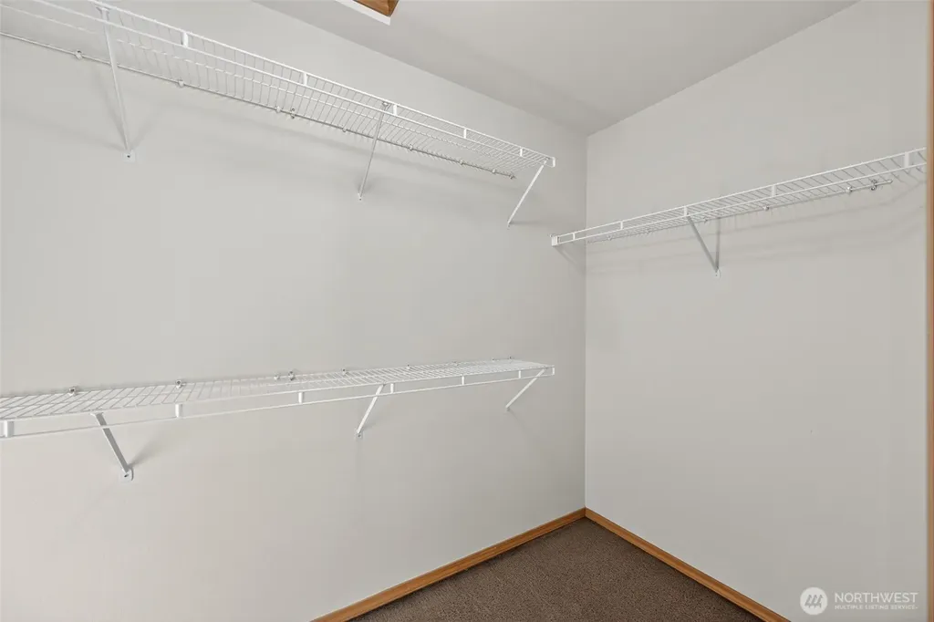 2103 NE 6th Circle Renton WA 98056