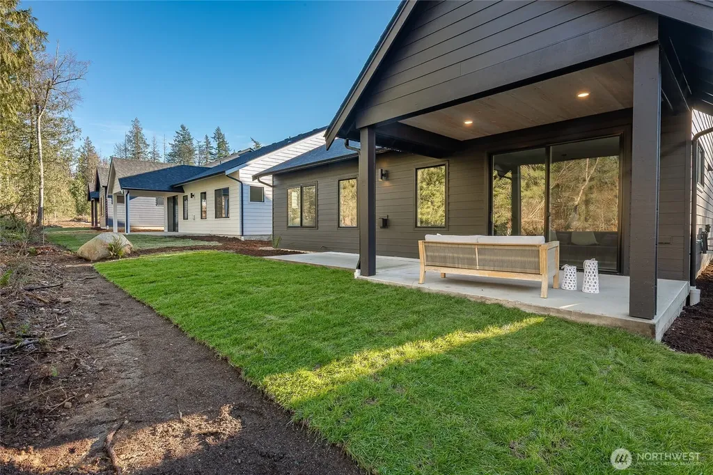 2998 Cedar View Way Blaine WA 98230