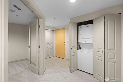 2929 1st Avenue Seattle WA 98121