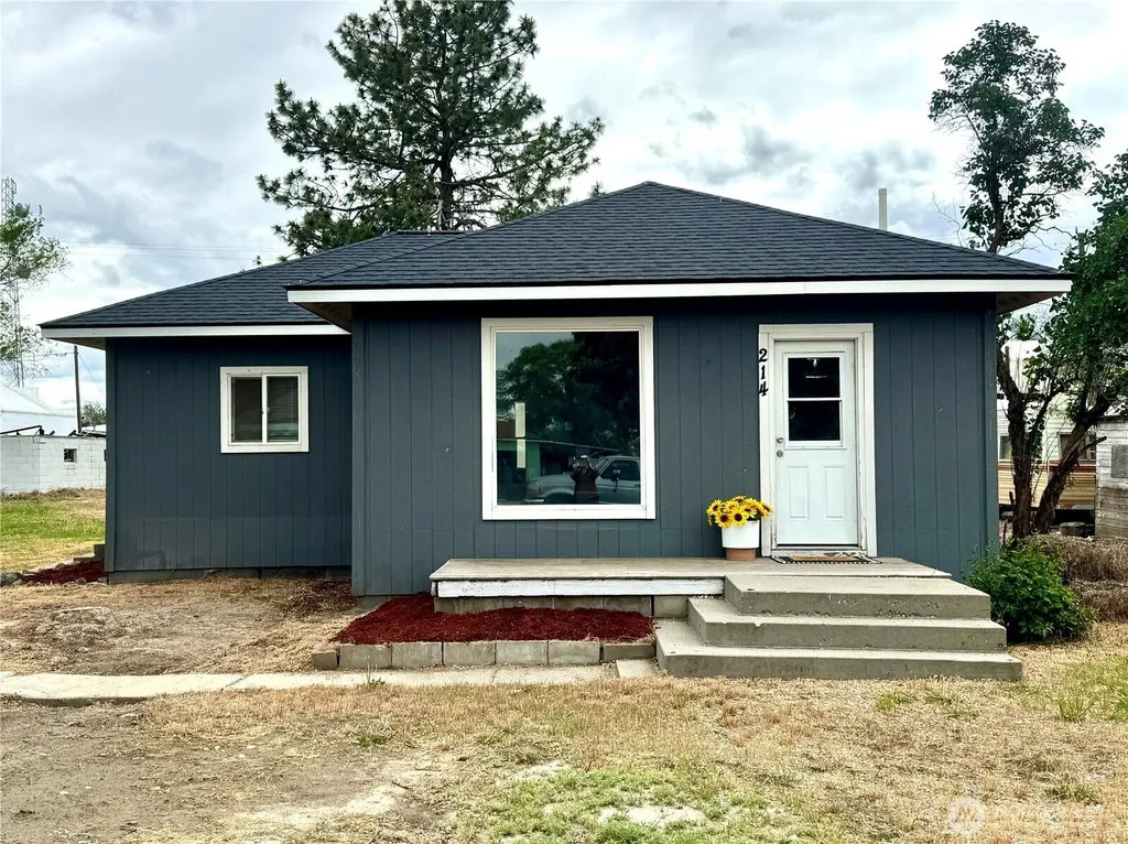 214 Hamilton Street Mansfield WA 98830
