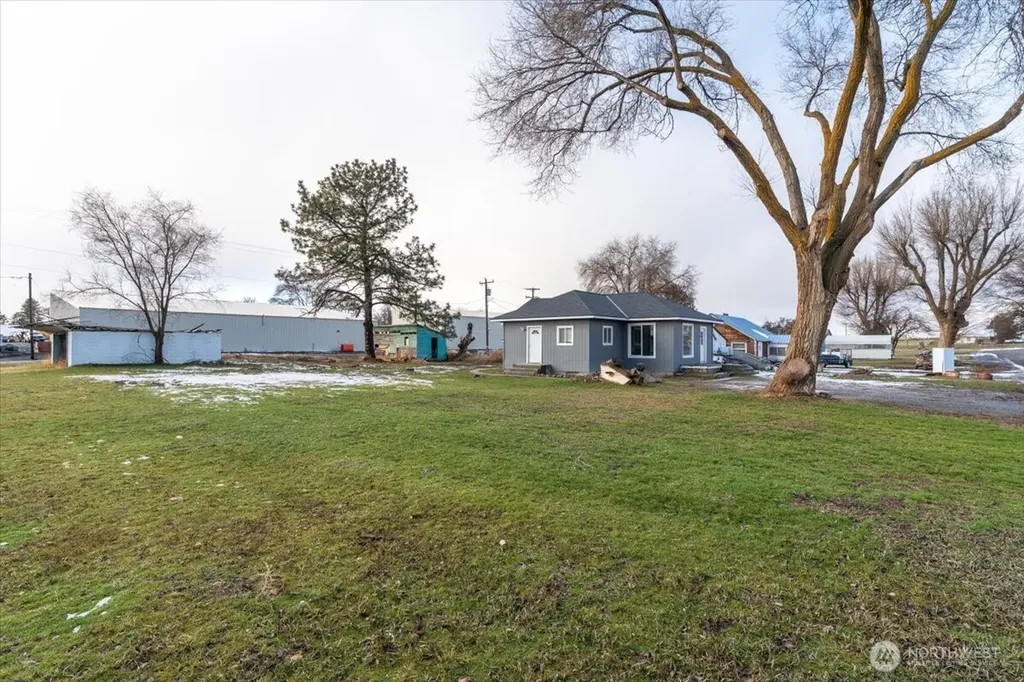 214 Hamilton Street Mansfield WA 98830