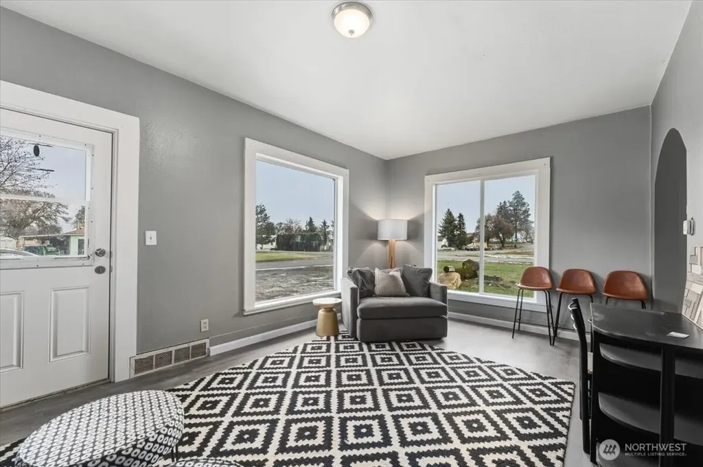 214 Hamilton Street Mansfield WA 98830