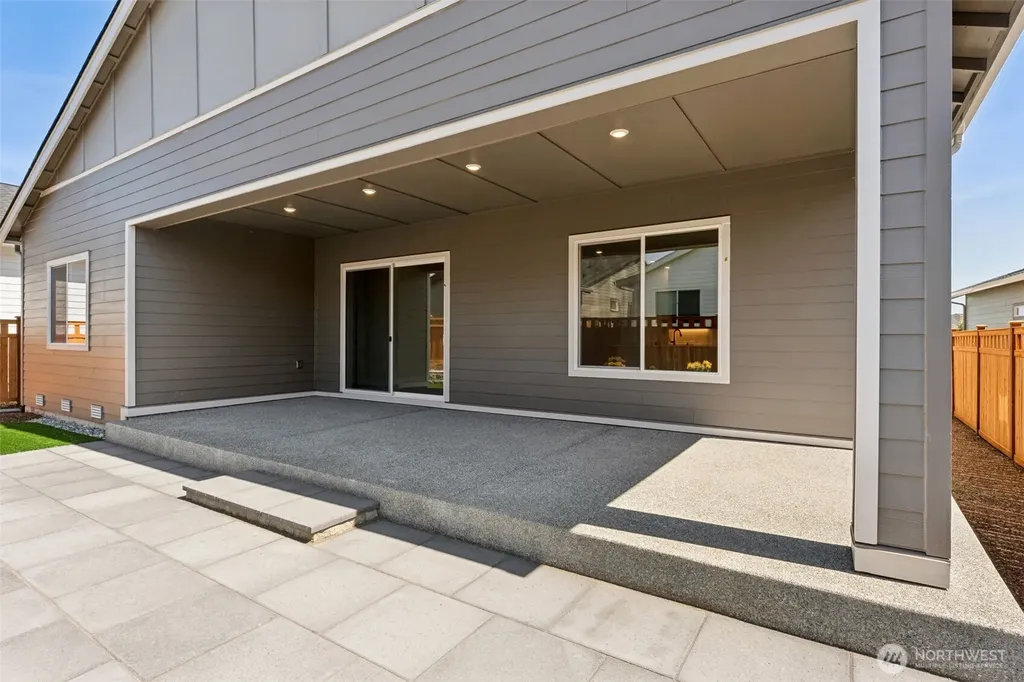 20814 149th Street E Bonney Lake WA 98391