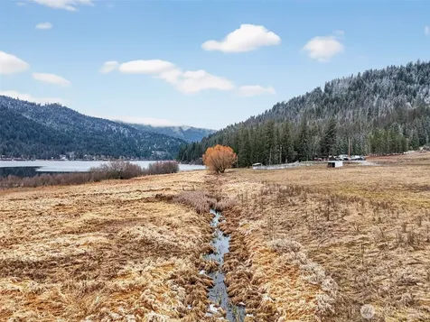 3016 Deep Lake North Shore Way Colville WA 99114