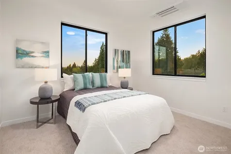 6214 40th Avenue NE Seattle WA 98115