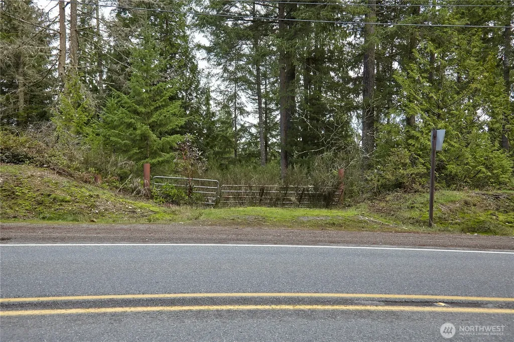 63 NW Anderson Hill Road Silverdale WA 98383