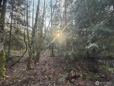 400 House Place Camano Island WA 98282
