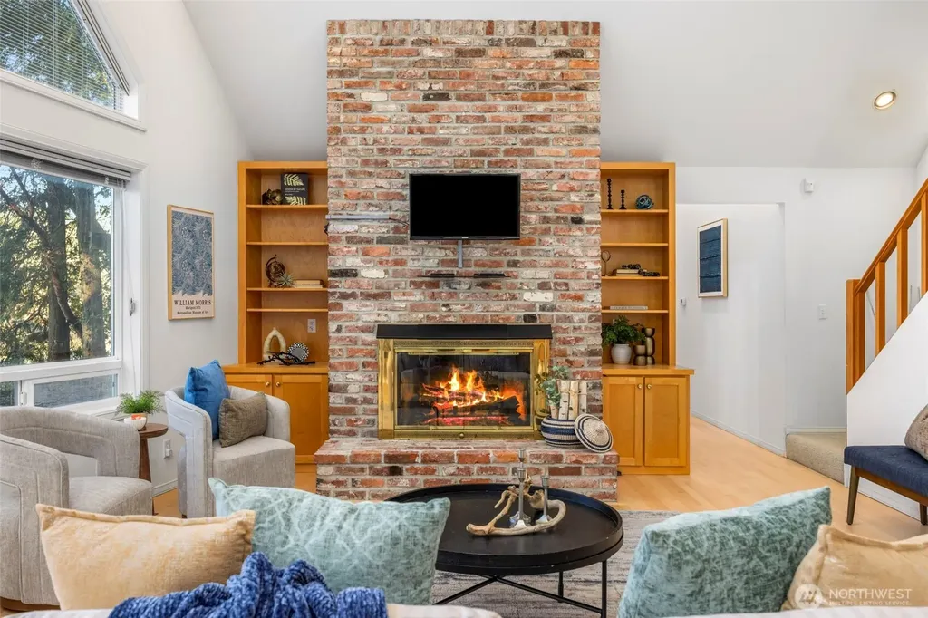 16273 Reitan Road NE Bainbridge Island WA 98110