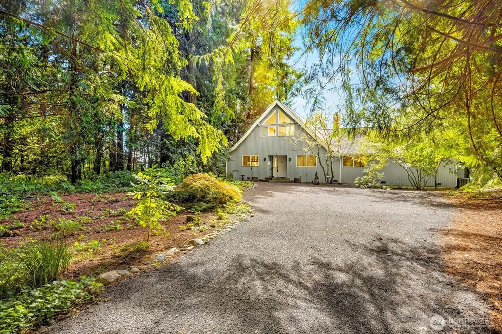 16273 Reitan Road NE Bainbridge Island WA 98110