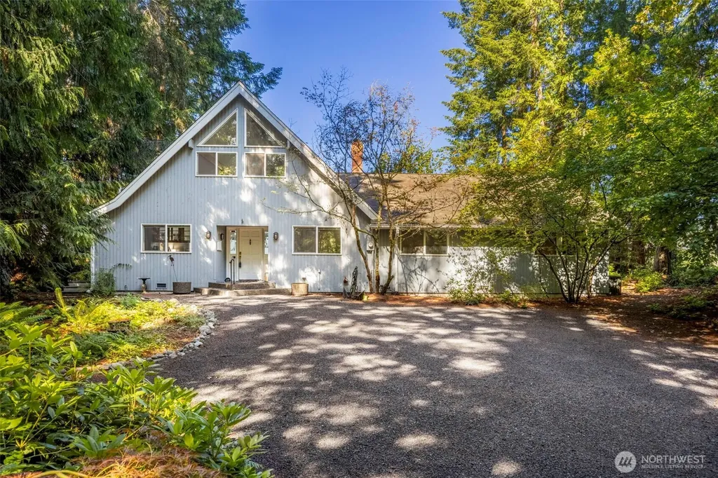16273 Reitan Road NE Bainbridge Island WA 98110