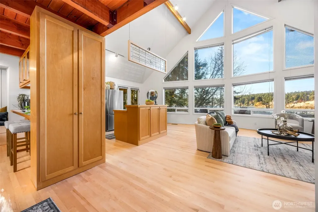 16273 Reitan Road NE Bainbridge Island WA 98110