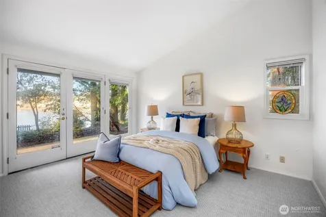 16273 Reitan Road NE Bainbridge Island WA 98110