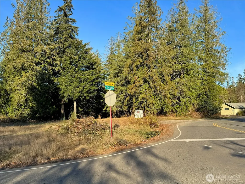 25 NE Roy Boad Road Belfair WA 98528