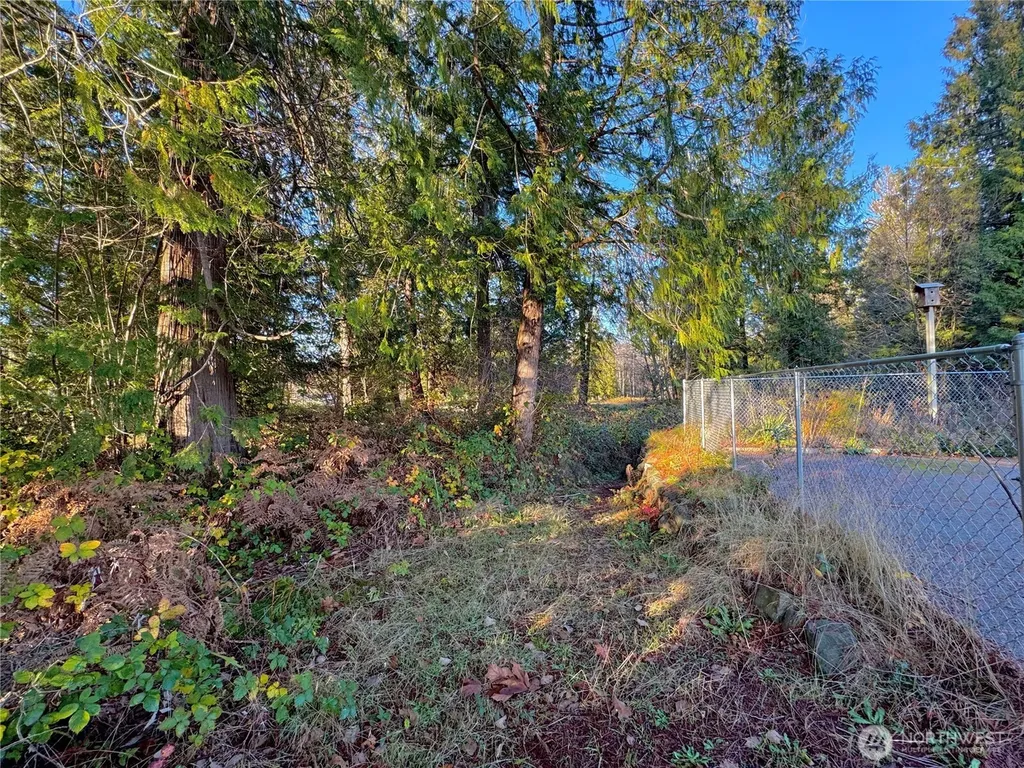25 NE Roy Boad Road Belfair WA 98528