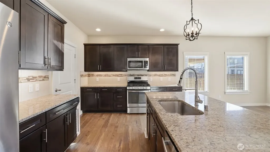 1475 Couls Avenue Buckley WA 98321