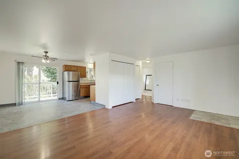 747 75th Street SE Everett WA 98203