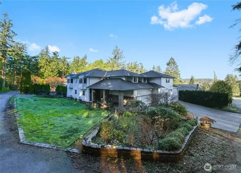 2115 Fairway Lane Oak Harbor WA 98277