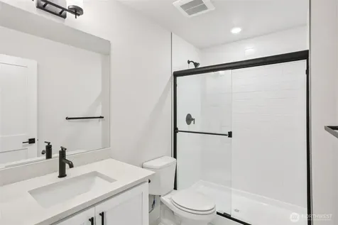 326 182nd Place SE Bothell WA 98012