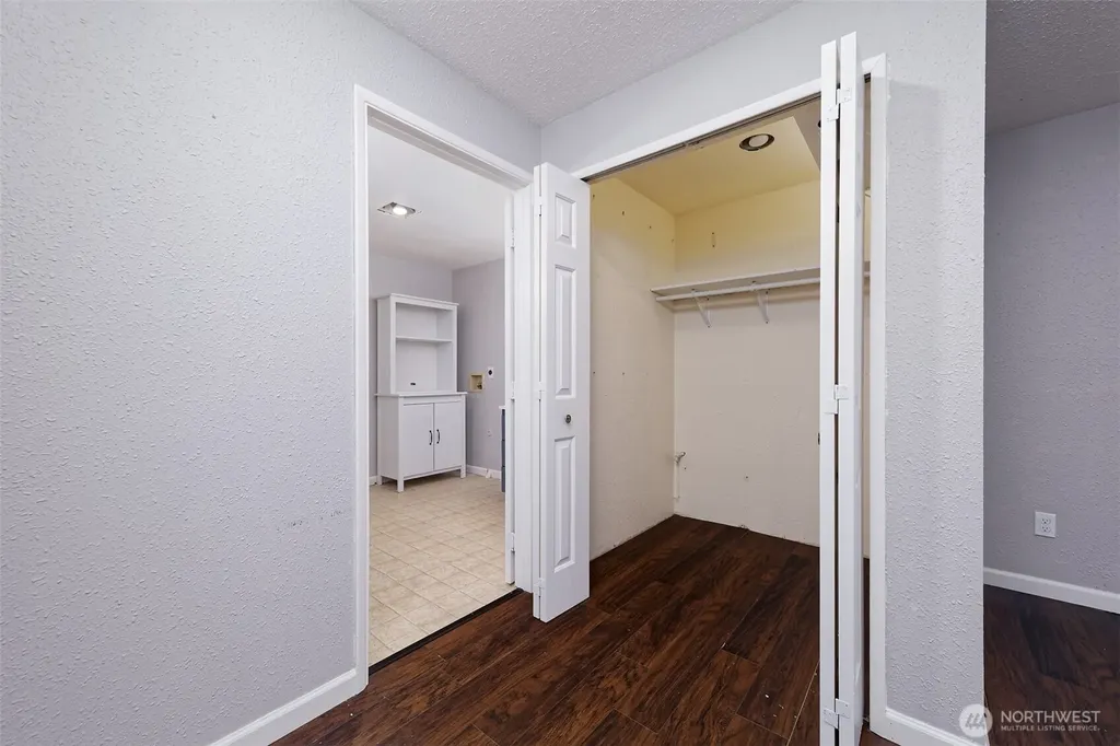 15120 Sunwood Boulevard Seattle WA 98188