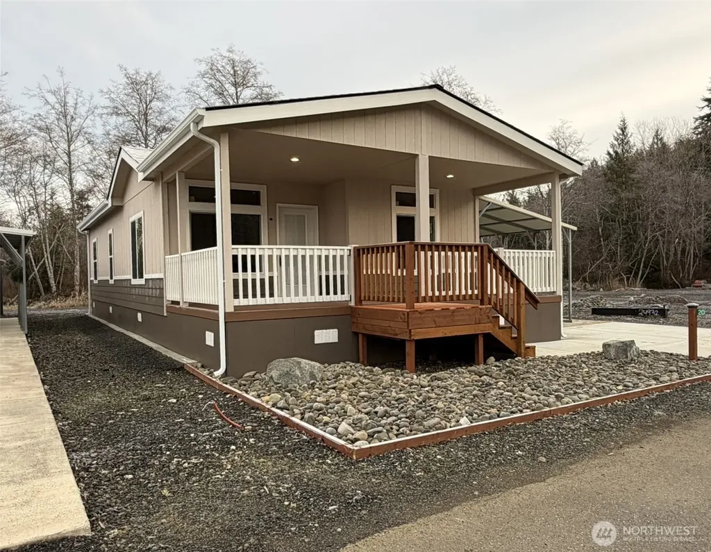 2010 Broadway Avenue Hoquiam WA 98550
