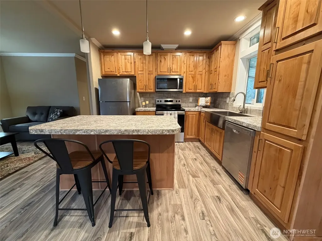 2010 Broadway Avenue Hoquiam WA 98550
