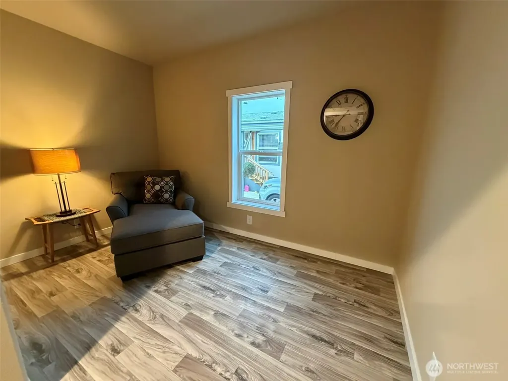 2010 Broadway Avenue Hoquiam WA 98550