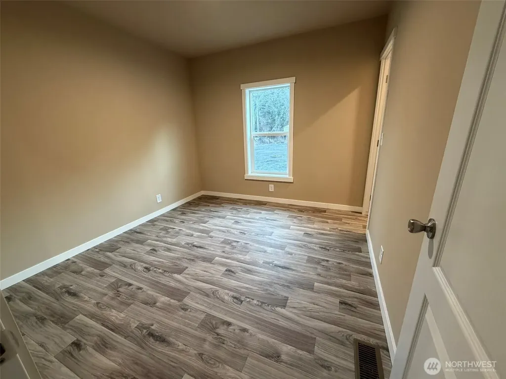2010 Broadway Avenue Hoquiam WA 98550