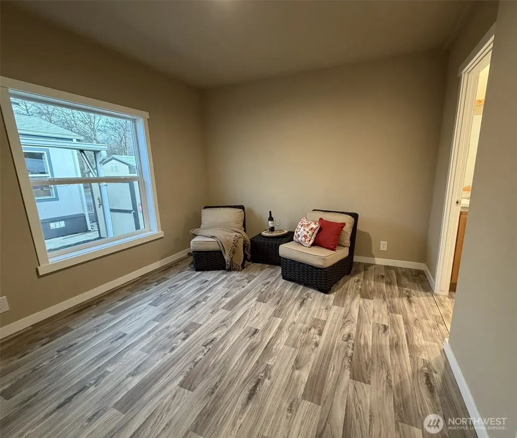 2010 Broadway Avenue Hoquiam WA 98550
