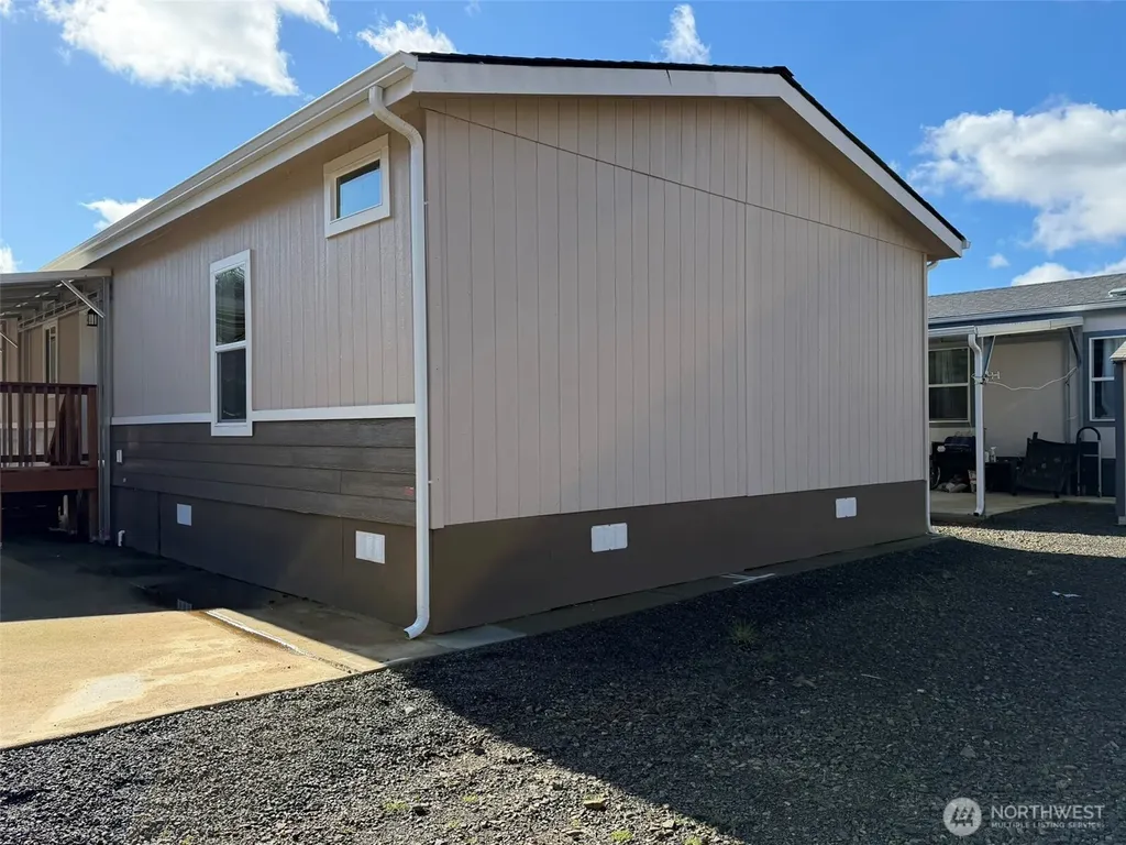 2010 Broadway Avenue Hoquiam WA 98550
