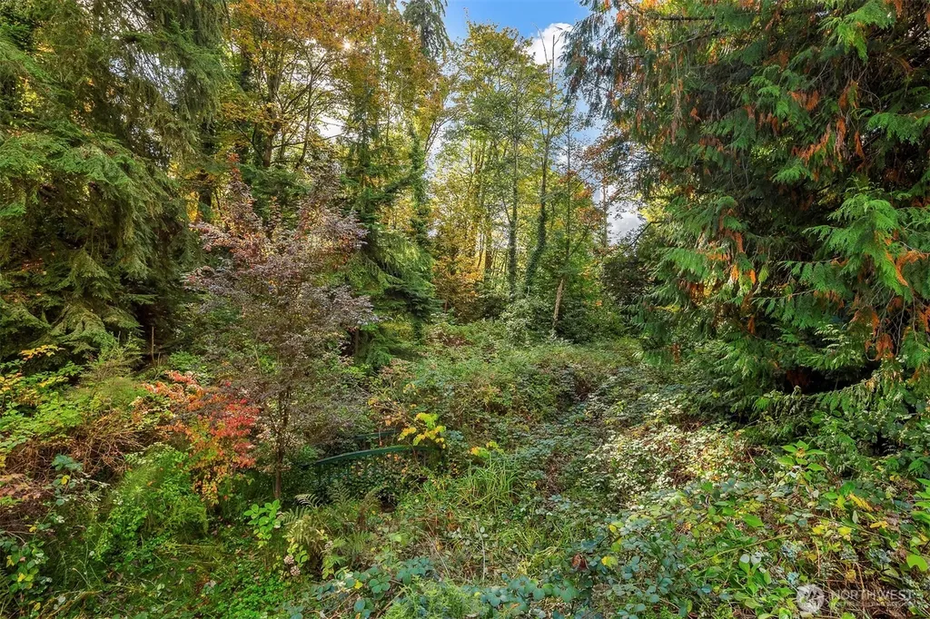 13530 62nd Avenue NE Kirkland WA 98034
