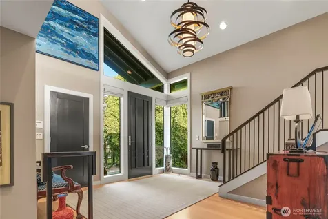 1640 Magnolia Boulevard W Seattle WA 98199