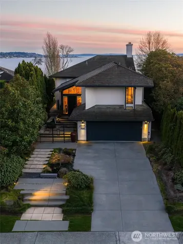 1640 Magnolia Boulevard W Seattle WA 98199