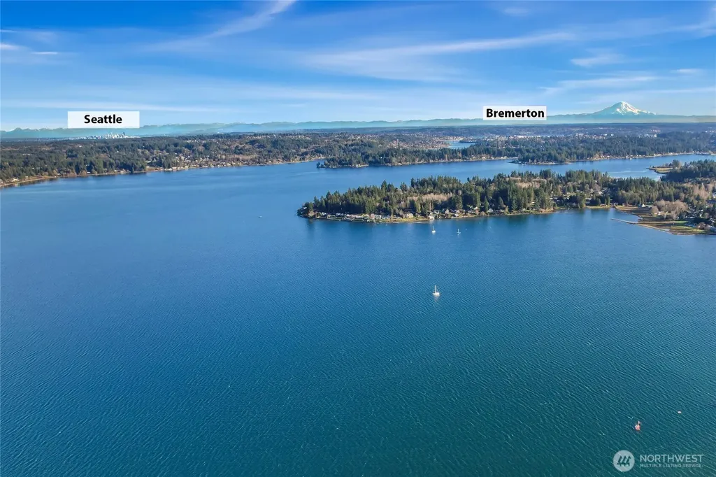 5762 Chico Way NW Bremerton WA 98312