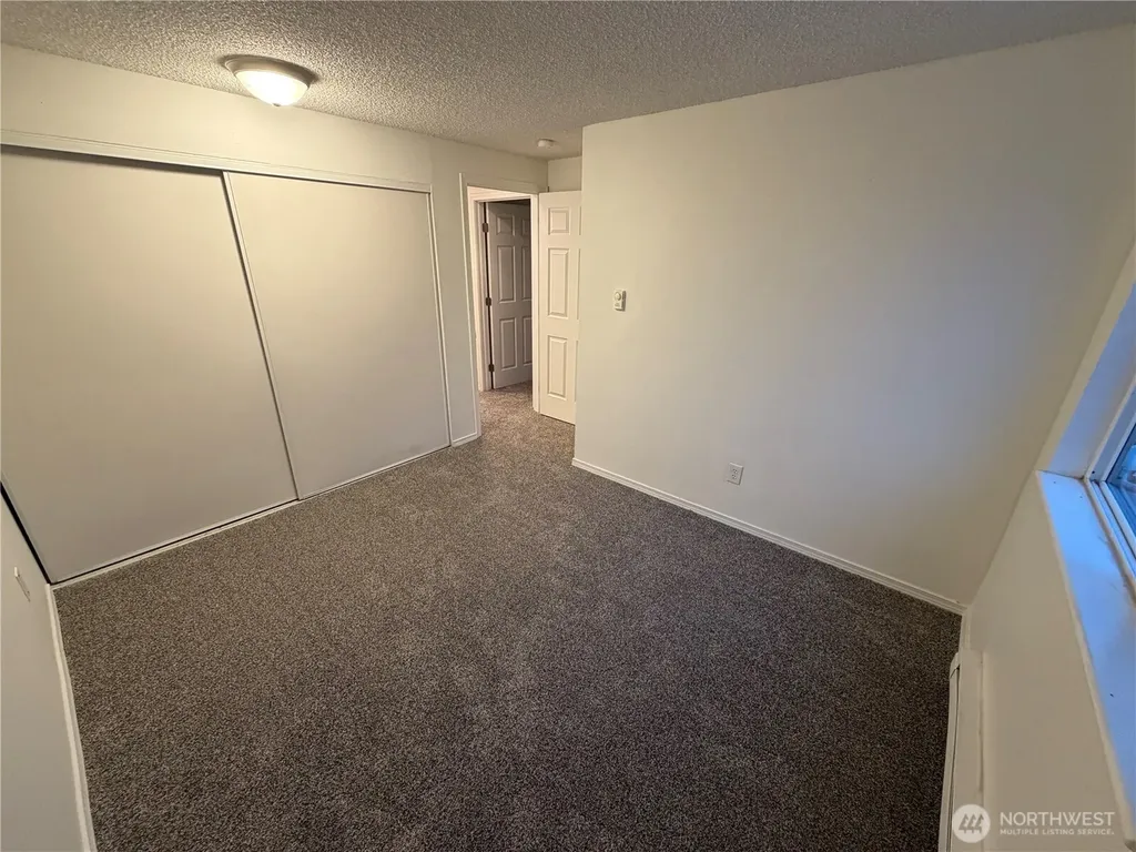 3430 I Street NE Auburn WA 98002