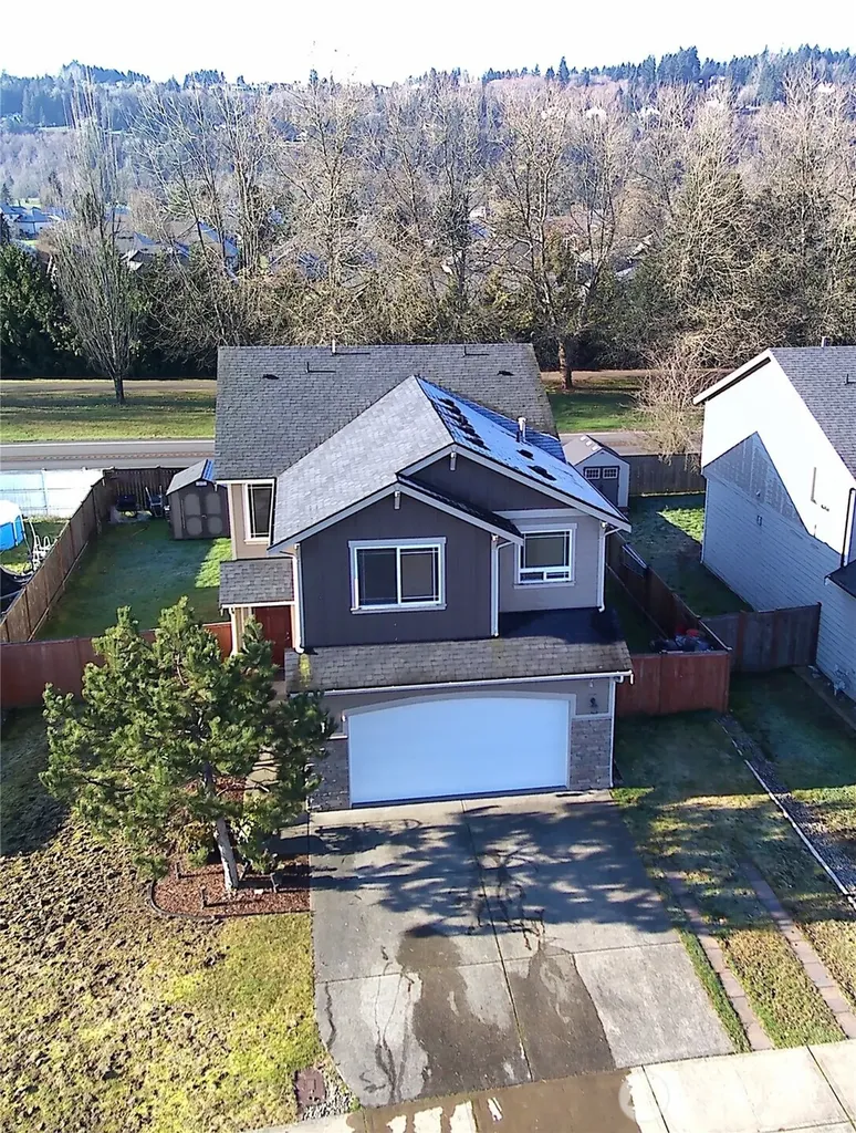 1605 Riddell Avenue NE Orting WA 98360