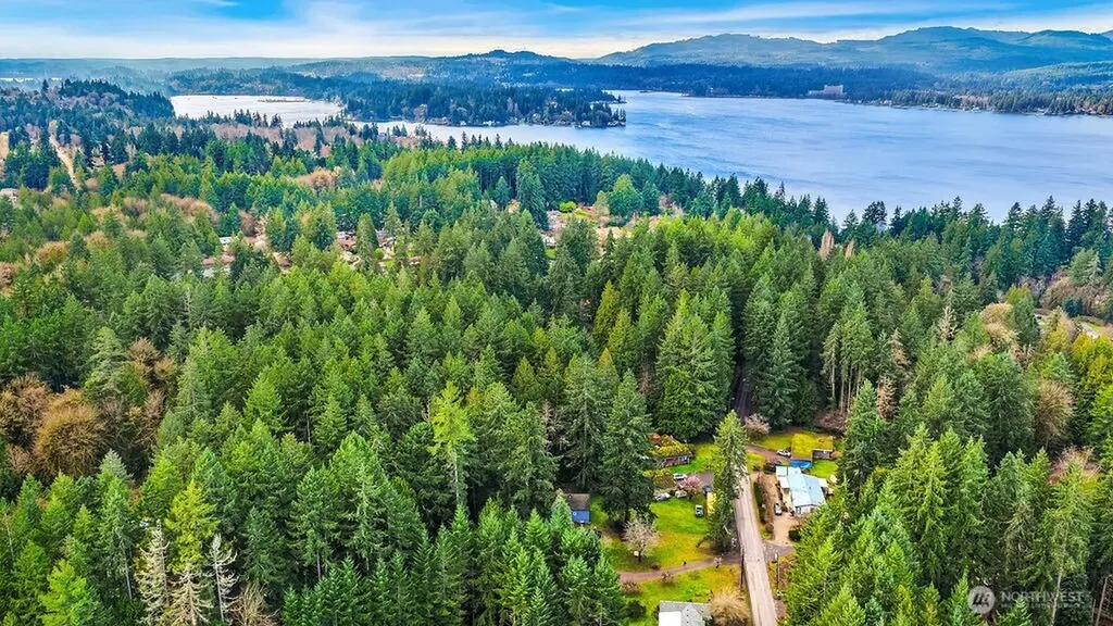 6190 Holland Road NW Bremerton WA 98311