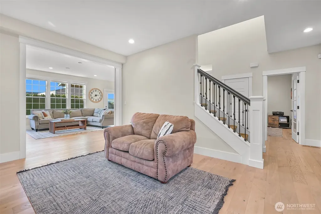 109 W 2nd Street Nooksack WA 98276