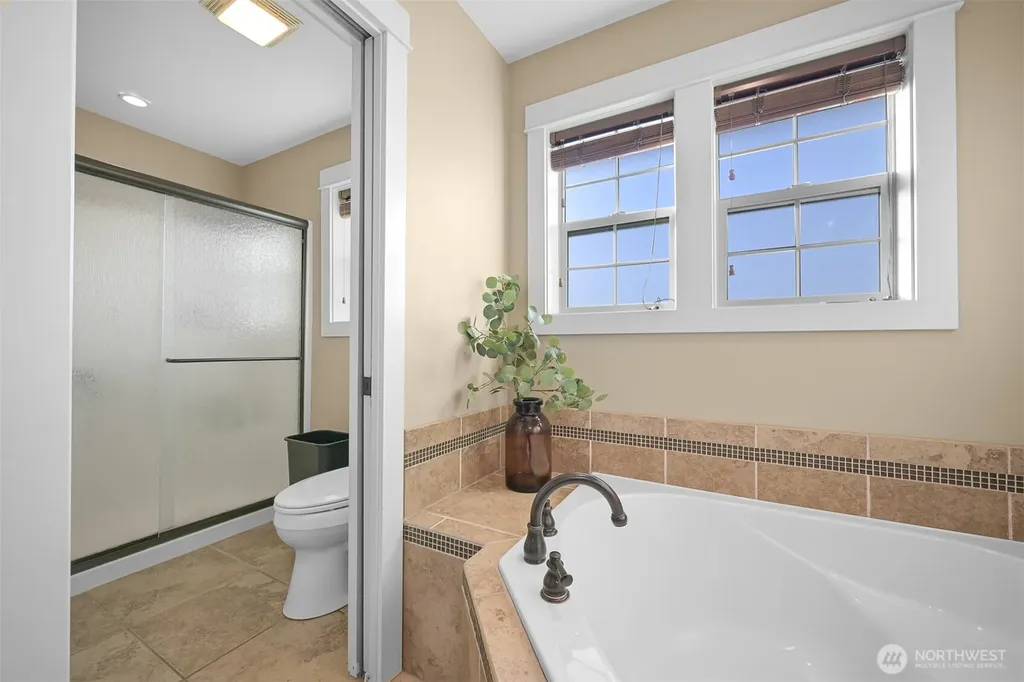 109 W 2nd Street Nooksack WA 98276