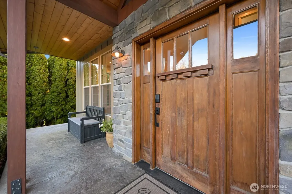 109 W 2nd Street Nooksack WA 98276