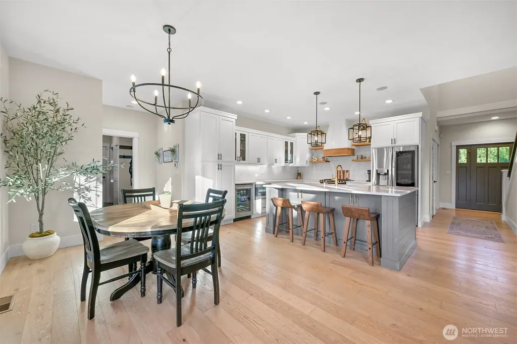 109 W 2nd Street Nooksack WA 98276