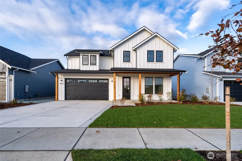 624 Legacy Way Sedro Woolley WA 98284