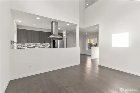 6013 S 127th Lane Seattle WA 98178