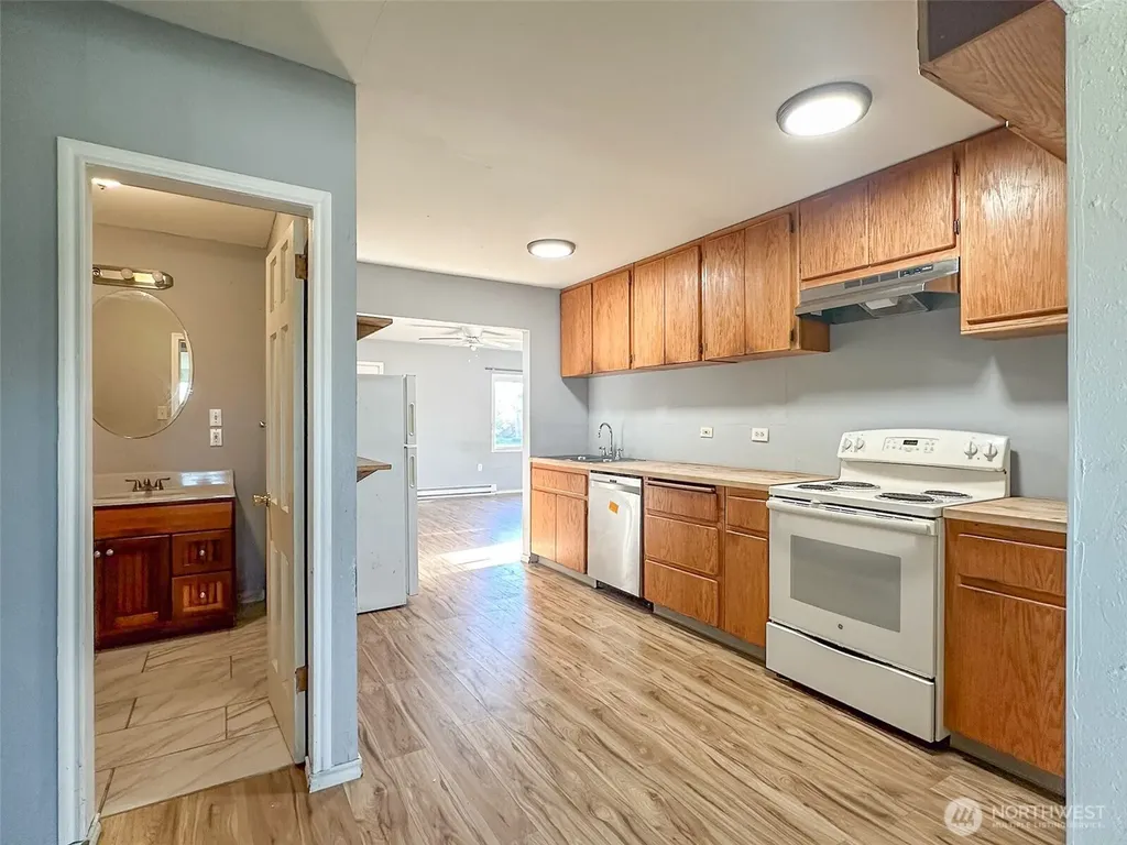 1222 Schley Street Aberdeen WA 98520