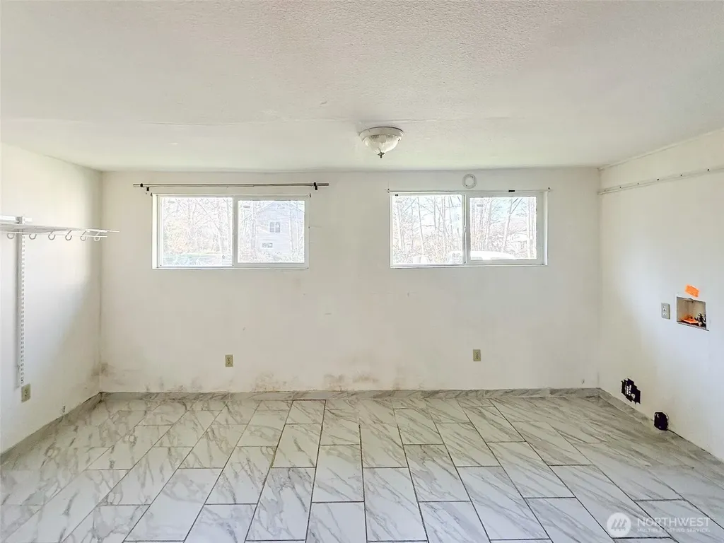 1222 Schley Street Aberdeen WA 98520