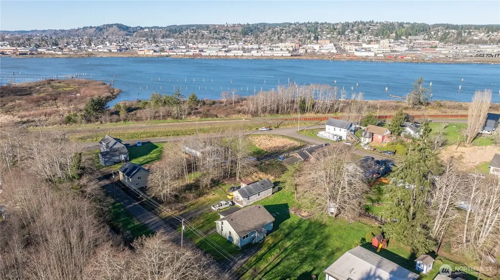 1222 Schley Street Aberdeen WA 98520