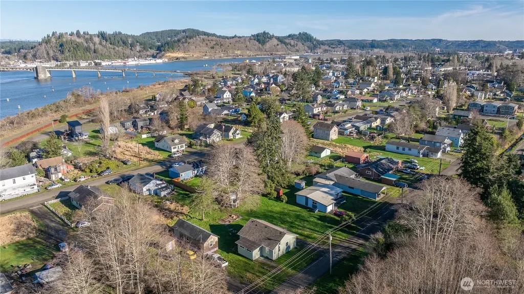 1222 Schley Street Aberdeen WA 98520