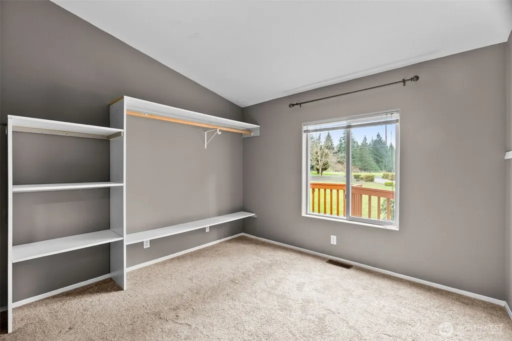 7808 197th Avenue SW Rochester WA 98579