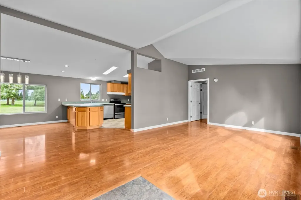 7808 197th Avenue SW Rochester WA 98579