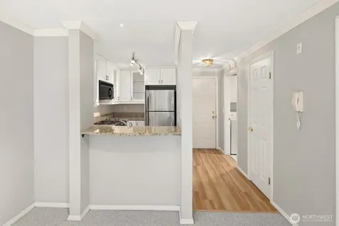 2244 13th Avenue W Seattle WA 98119
