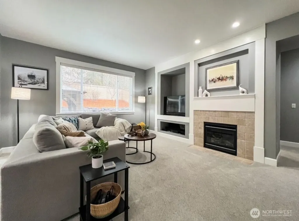 34614 SE Curtis Drive Snoqualmie WA 98065
